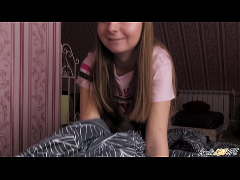 ❤️ Blondie BFF-ya xwe bi kûr dimije û di devê xwe de diqelişe ️❌ Porno li porno ku.hentai-ita.ru ️❤